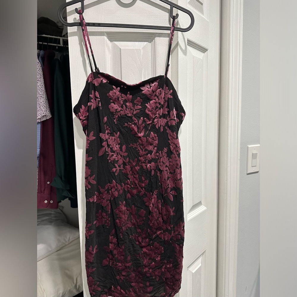 Forever 21 Black and Purple Floral Dress